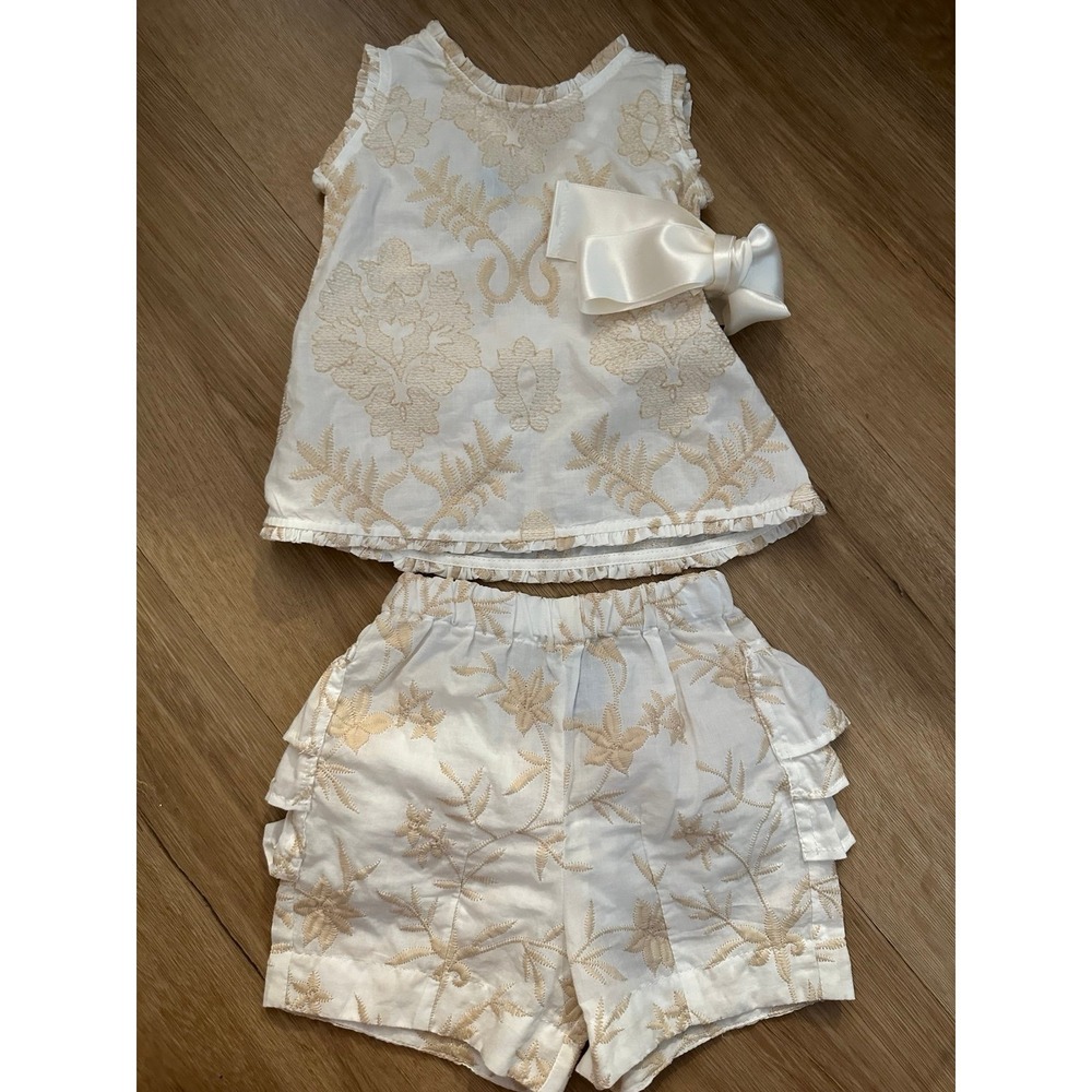 Beautiful Boutique Set